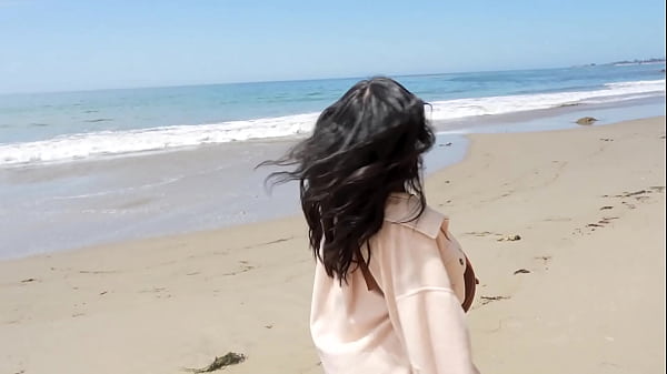 Download Video - Breeding my step brother&rsquo;s wife in PUBLIC at nude beach