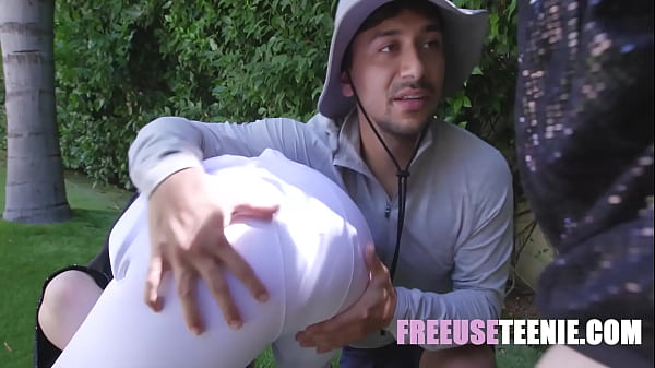Freeuse Threesome While Planning For Game - FreeuseTeenie