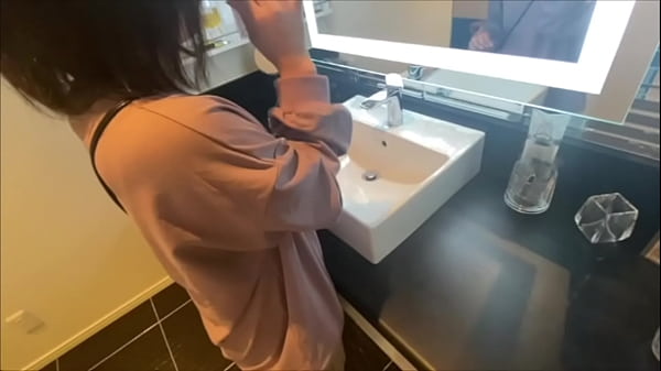 Download Video - 先輩のデカ&bigcirc;ンが忘れられず断れなくやってしまう女子&bigcirc;生