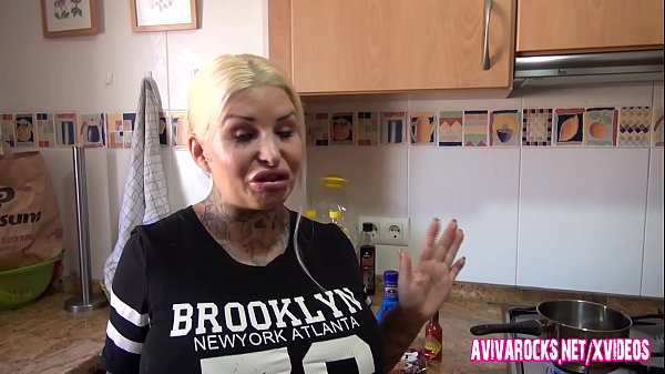 Spicy Noodle Eating Challenge With Aviva Rocks