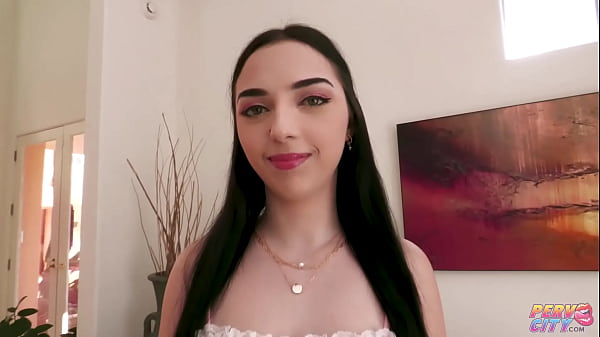 Scarlett Rosewood Moans Loudly While Getting Ass Fucked