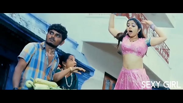 Ainthaam Padai Actress Aditi Choudhary Boob Show