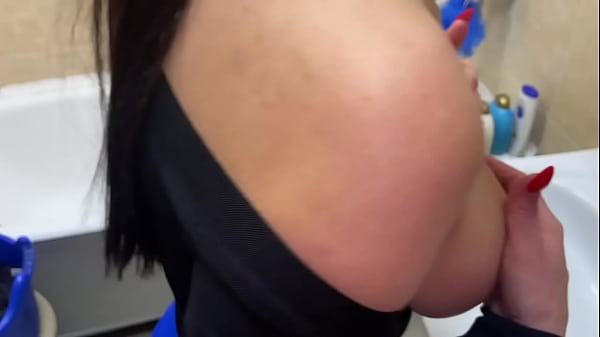 Fucking Daddy's young and big-boobed wife in the bathroom. Cumming on her tits