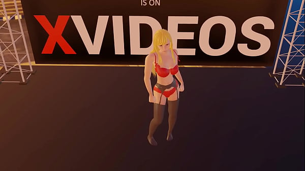 Lulu erotic dance on stage