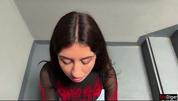 Can you Cum on my Face on First Date? - Public Cumwalk on Street