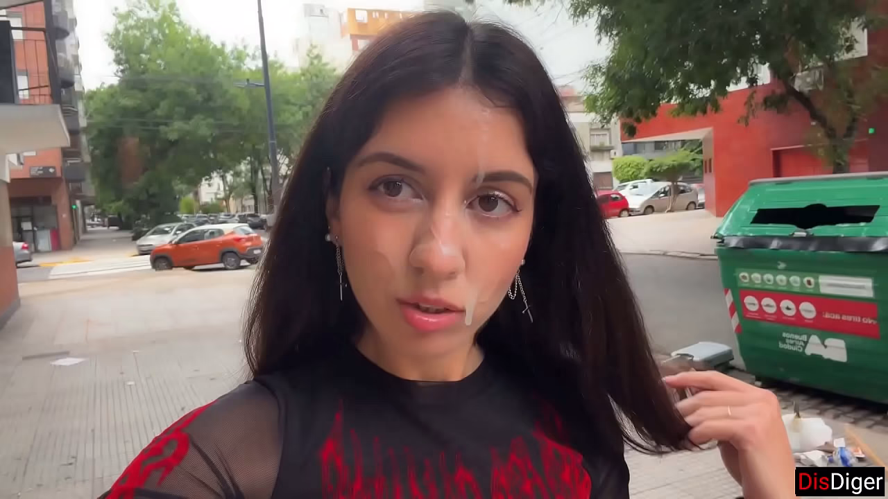 Can you Cum on my Face on First Date? – Public Cumwalk on Street