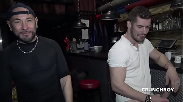 3971 three botto msued raw by the striaght Vald...