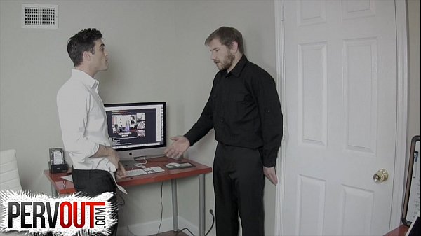 Download Video - LANCE HART CATCHES ALEX ADAMS JERKING AT WORK