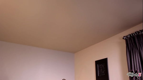 Maxine X Got Her Pussy Filled Up By Hubby's Friend Alphonzo Layz!