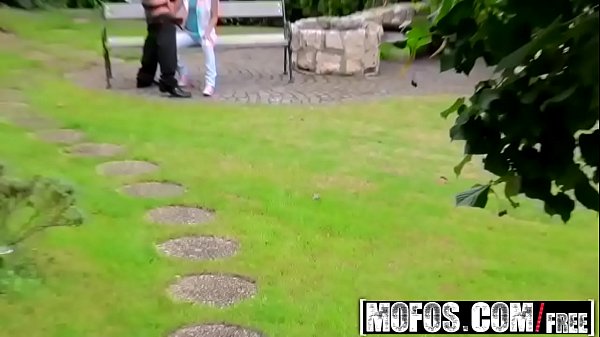 Mofos - Pervs On Patrol - (Nomi Malone) - Back Yard Voyeur