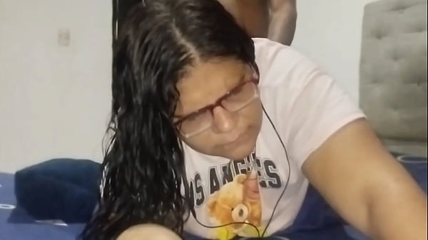 I'm left alone with my stepdaughter's big ass while she talks to her boyfriend, I suck her ass and end up fucking her and finishing in her big pussy