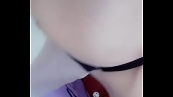 thumb white
