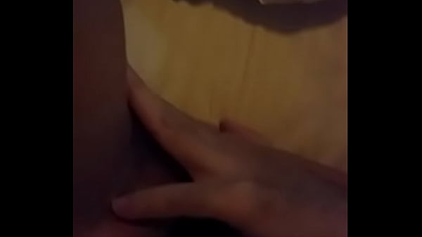 Putinha japa indo mais um pau para o corninho...
