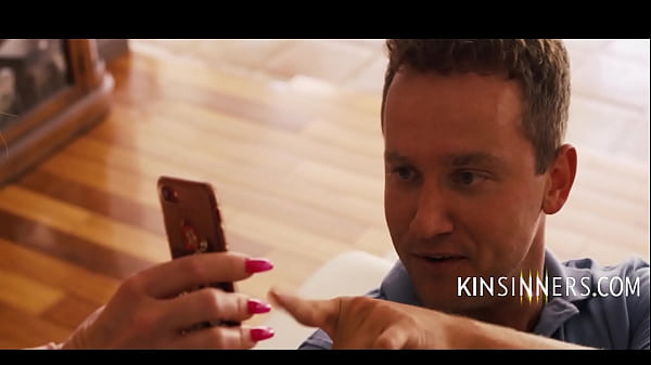 Tricking Stepmom Into Fucking Me