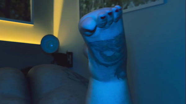 EvolFeet - Kiss My BBW Feet