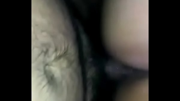 Download Video - Le llen&oacute; de leche la rajita antes de que se la coja el corneador
