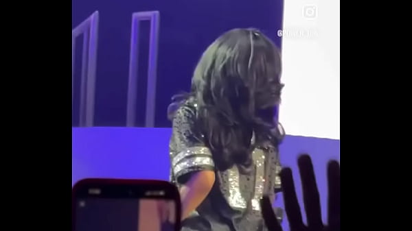 Cardi B twerking