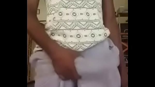 Download Video - 8933ED25-278E-4A7E-BEE2-A980125FF6C4&period;MOV