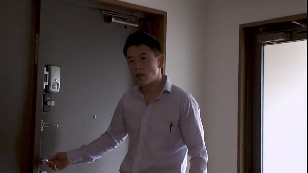 HITOMI. Beautiful Slut Who Can't Refuse To See Masturbation 2
