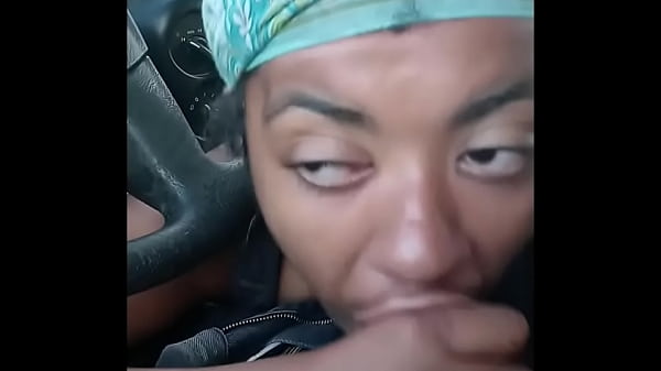 Jeune Fille Donne La Tête