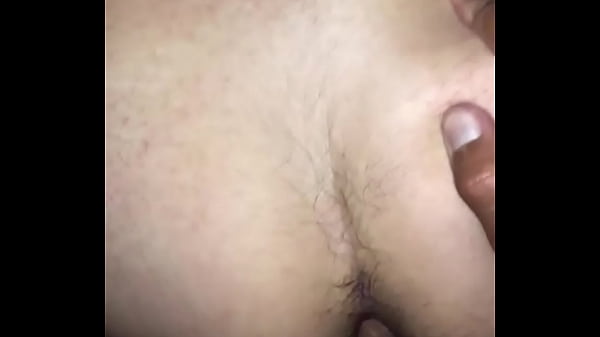 Activo pingón venezolano rompe el culito de tru...