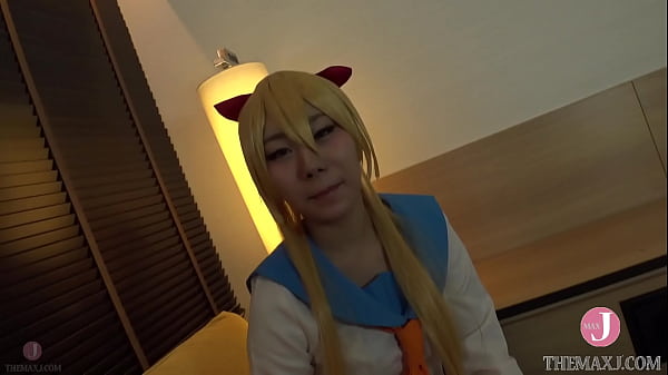 [HentaiCosplay] Beautiful blonde haired cosplayer in uniform, Ichika Ayamori, gives a thick blowjob! She finishes with a hand job!