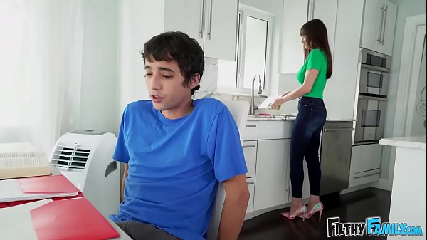 FILTHY FAMILY - Ricky Spanish's Threesome With Stepmom Lexi Luna and Step Sister Harmony Wonder