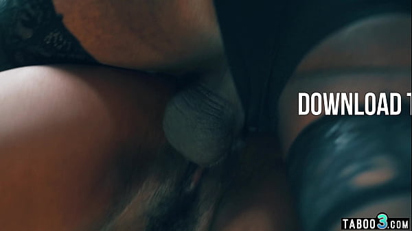 Download Video - Ebony boss orders her black TS secretary Leilani Li to fuck her dark pussy