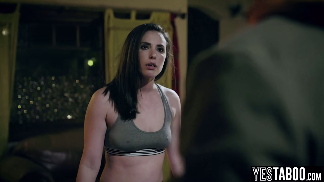 Gorgeous MILF actress anal fucked mid workout by mature trainer