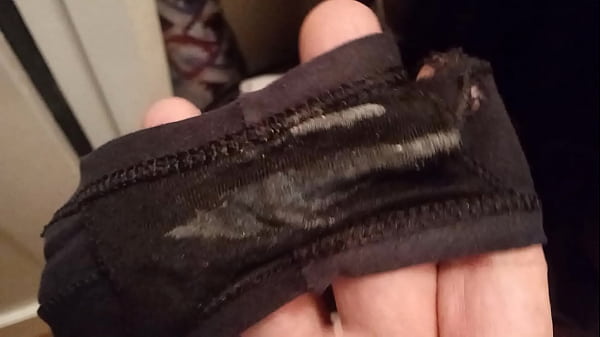 Download Video - Smelling Dirty panties