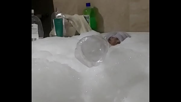 Cyno Solo Bubble Bath