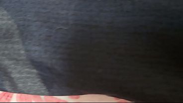 तलाकशुदा सौतेली माँ को चोदने का अलग ही मज़ा है