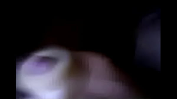 thumb squirt