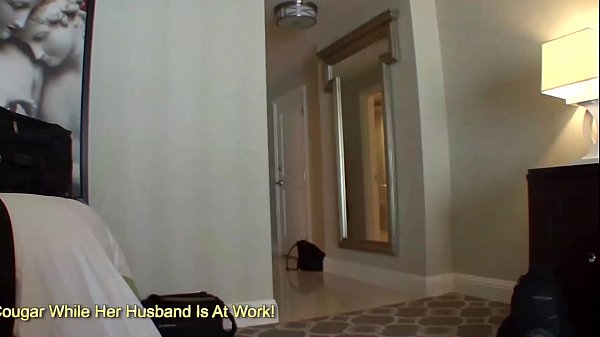 Download Video - Horny Cougar Raquel Sieb Sits Her Pussy On A y&period; Face