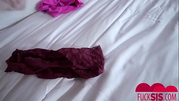 Download Video - Sniffing Stepsister Serena Avery Panties