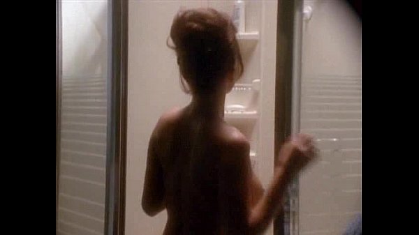 Download Video - Krista Allen and Paul Michael Robinson Sex Scene from Emanuelle 4