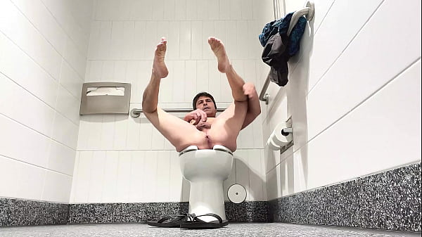 I'M A NAUGHTY LITTLE FUCKER IN PUBLIC BATHROOMS