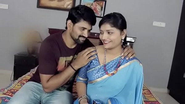 Download Video - Aunty romance with BoyFriend