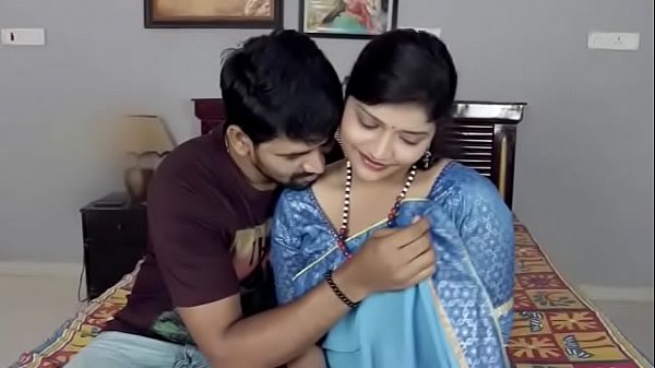 Aunty romance with BoyFriend
