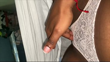 彼女の友達が自分で録画して、そのビデオを私に送ってきた。