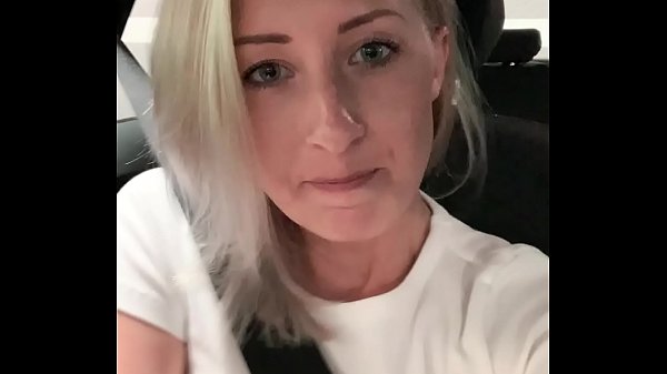 Download Video - Omg so risky&excl; Tight pussy fingered to orgasm in the public car park