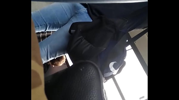 Download Video - Bus bulge