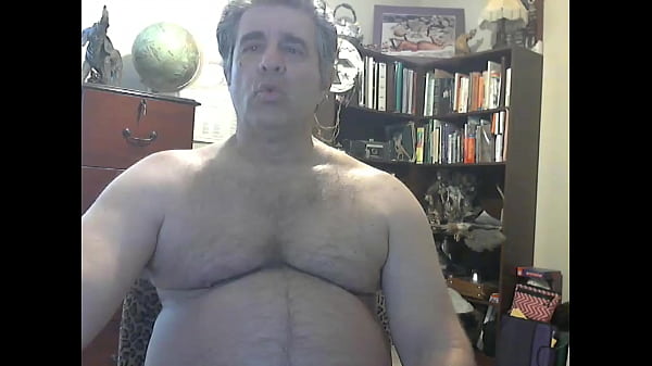 Download Video - Mature and married daddy cumming