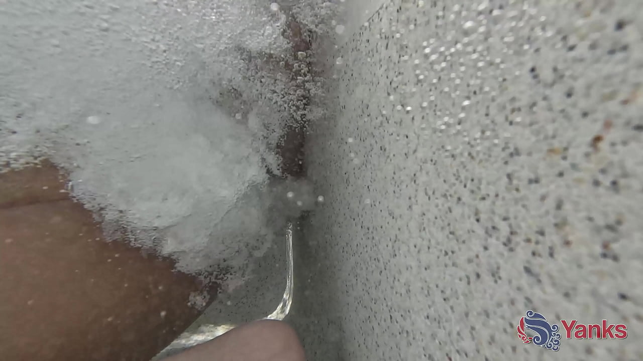 A Yanks Compilation: Jacuzzi