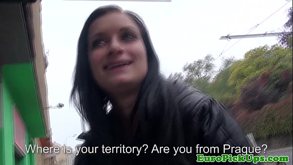 Publicsex euro slut flashing for cash