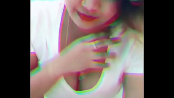 thumb hot indian t
