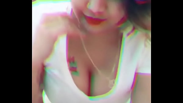 thumb hot indian t