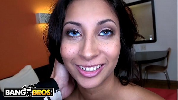 BANGBROS - Gorgeous Blue Eyed Newbie Jade Jantzen Auditioning For Us
