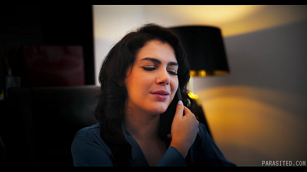 Download Video - Cherry Kiss possessed by parasites and fuck Valentina Nappi