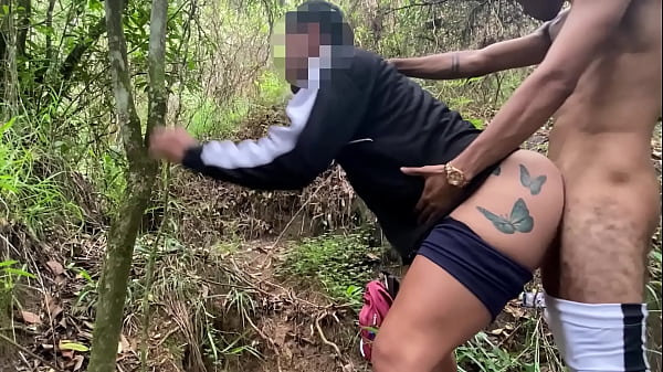 Download Video - Cruising salvaje en p&uacute;blico